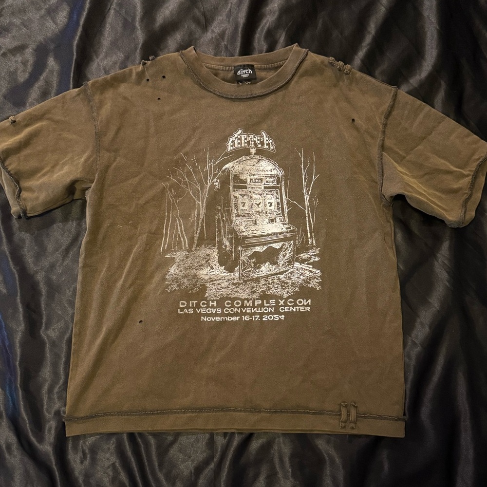 Brand New Ditch Tee shirt customized at ComplexCon 2024 Las Vegas